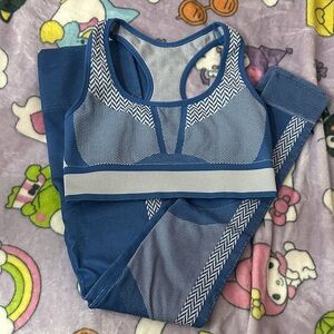 Fabletics Blue Patterned Sports Bra and Leggings Set